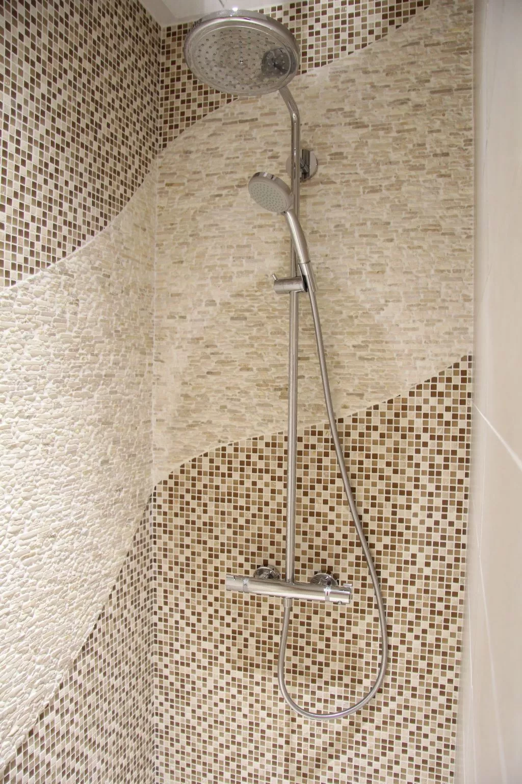 Villa "La Bergerie" mit Privatpool und Spa-Binnen