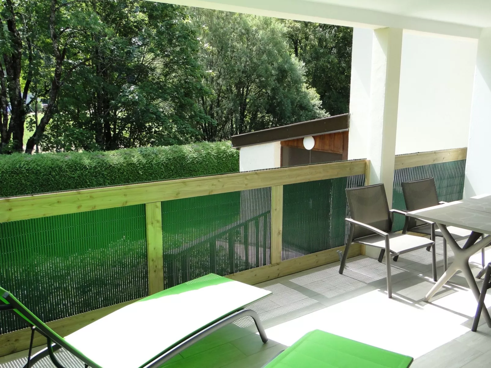 1805 Bis mit Spa und Sauna-Buiten