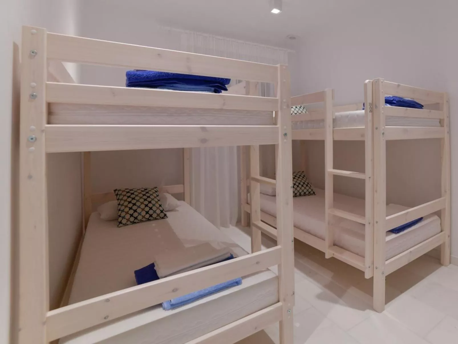 Strandvilla für 15 Personen in Kolipia-Image-tags.info