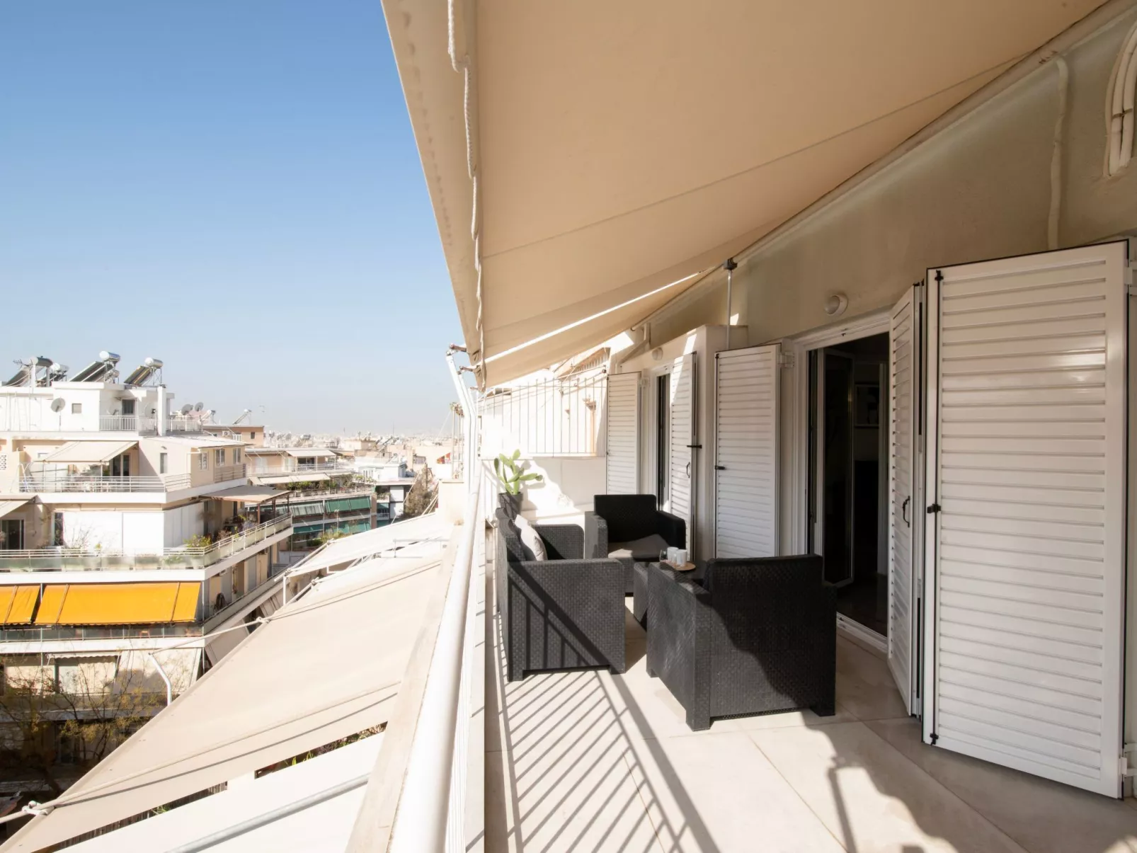 Athen von unserem Haus aus, wenige Schritte von der Akropolis entfernt-Image-tags.info