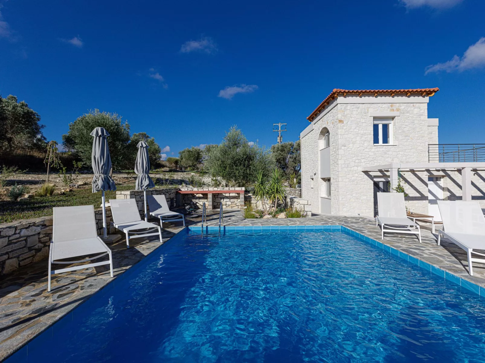 Komfort-Villa mit privatem Pool-Buiten