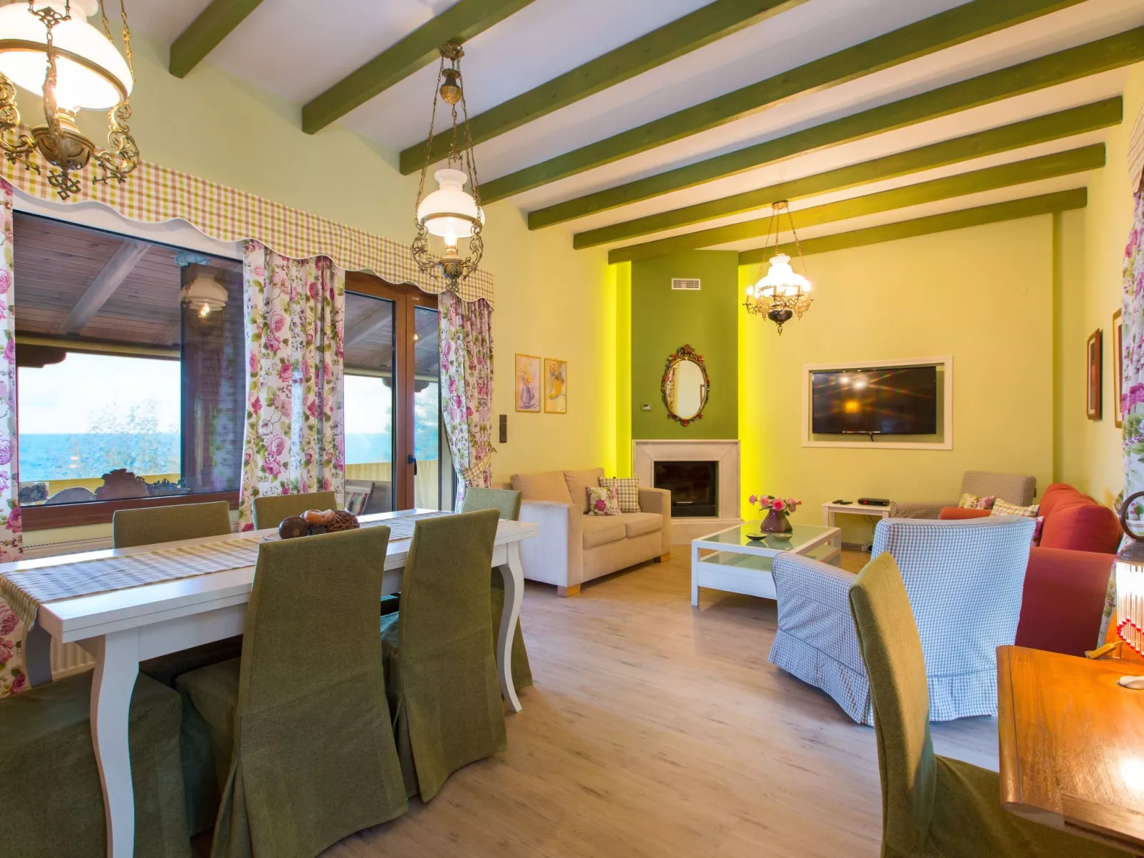 Villa am Strand mit privatem Swimmingpool und Meerblick-Binnen