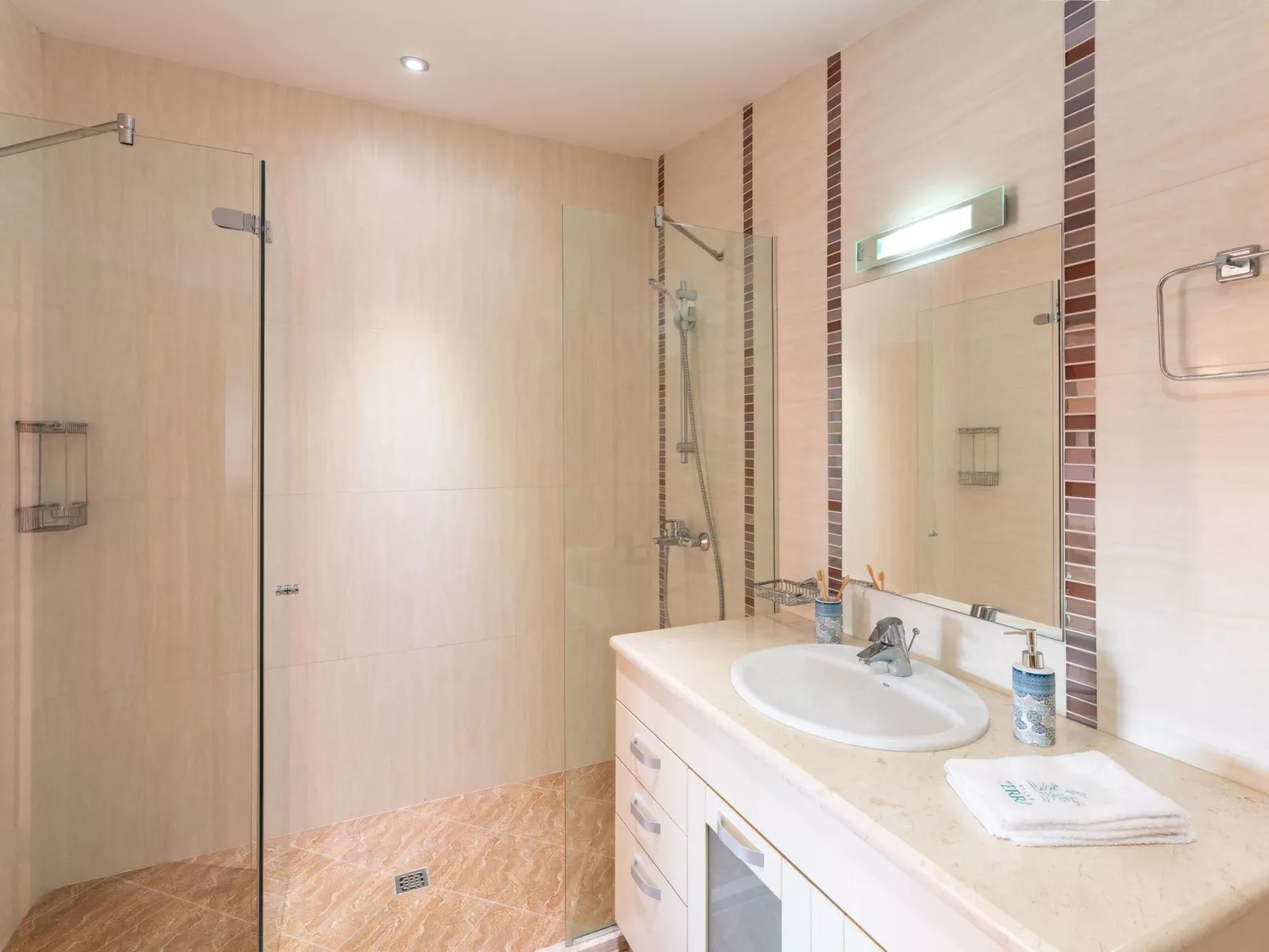 Serenity Villen-Villa Terra-Image-tags.info