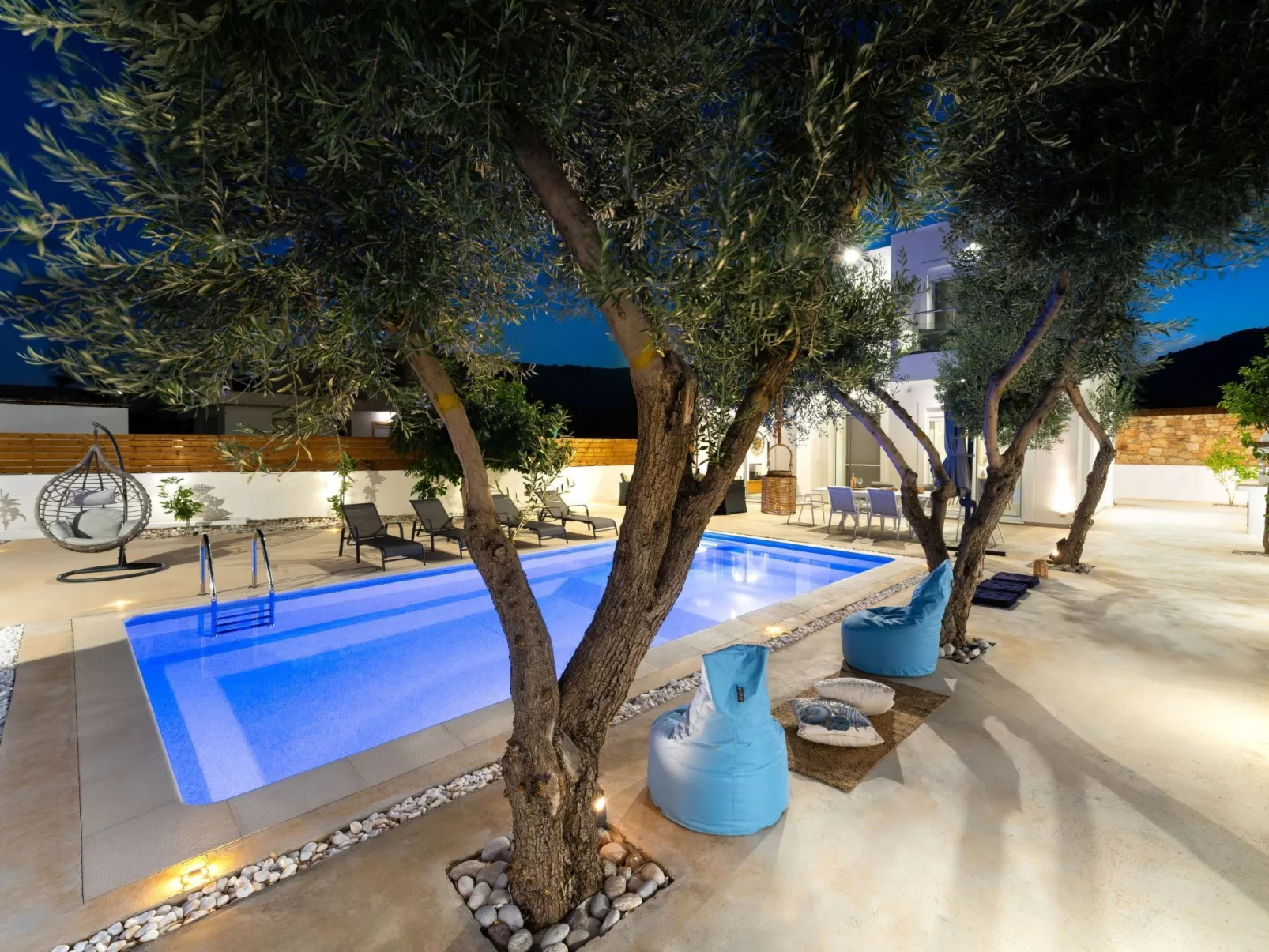 Juwelen-Villa-Image-tags.info