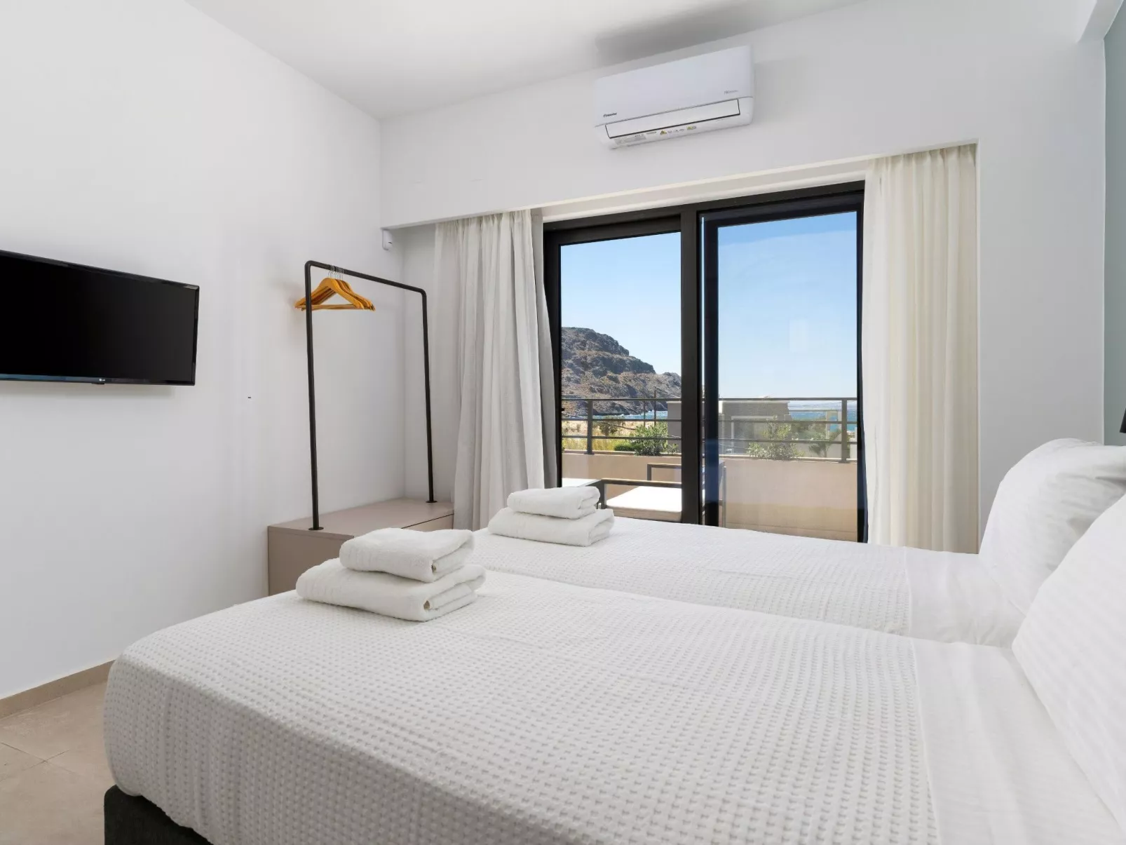 Neue Villa Anemoni mit privatem Pool, 100m zum Strand-Binnen