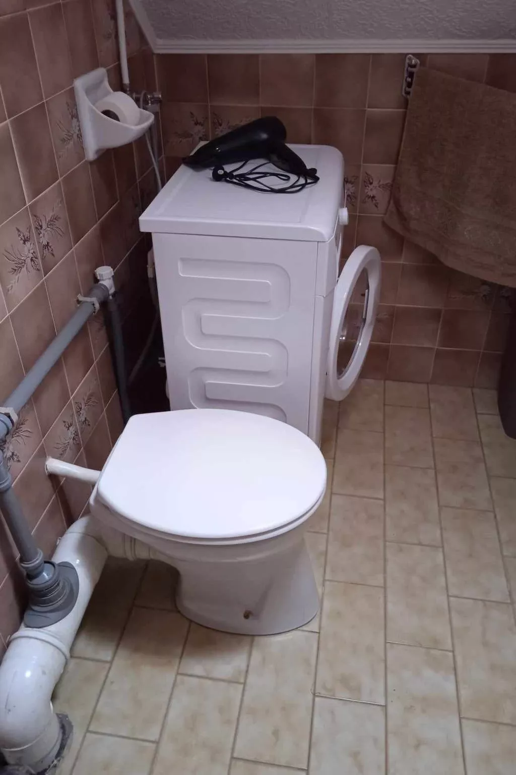 Zwillingsferienhaus mit Pool-Image-tags.info