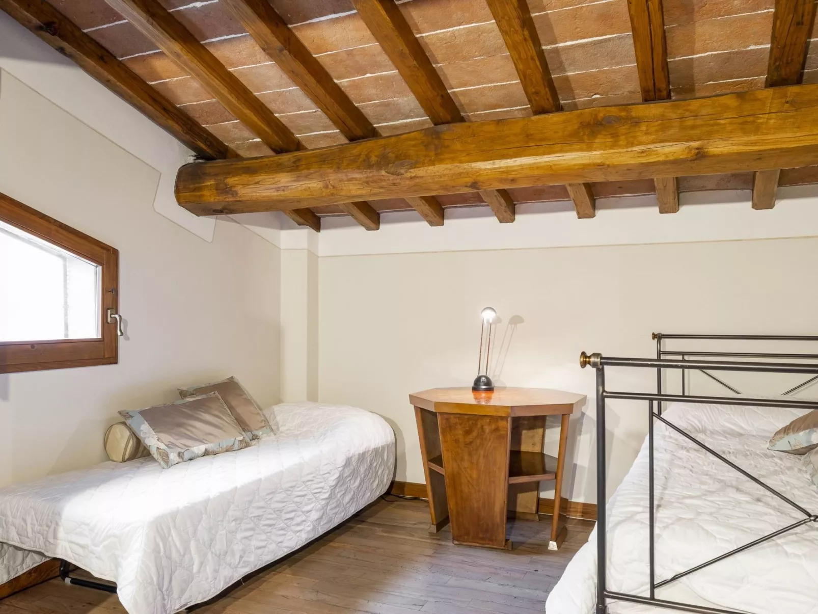 Ferienvilla 'Casa Rossa' mit privatem Pool-Image-tags.info