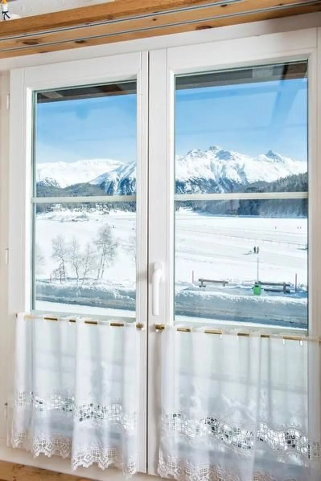 Chalet Haus am See-Binnen