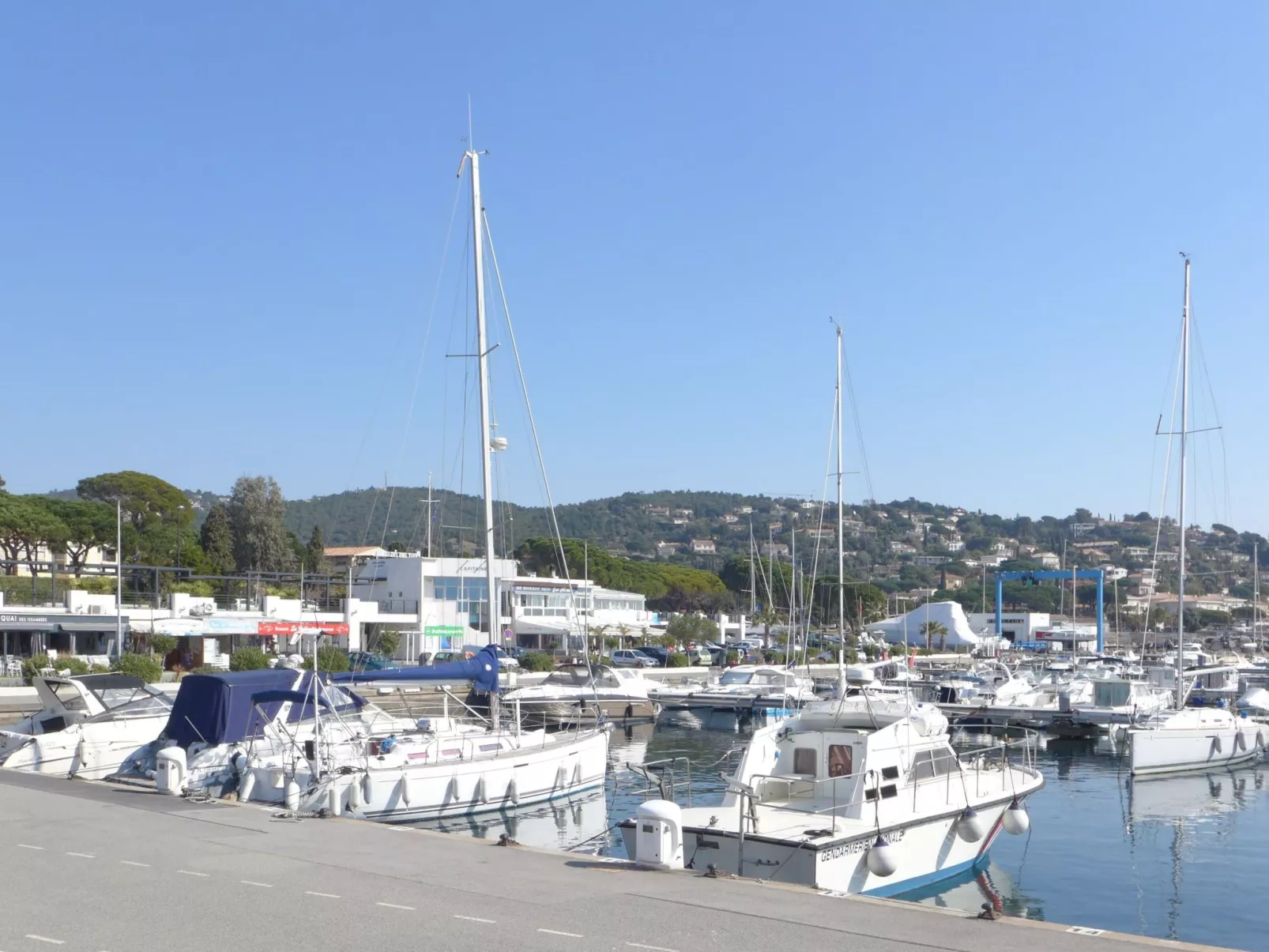 Golf de ST Tropez ,Wohnung mit Balkon-Omgeving