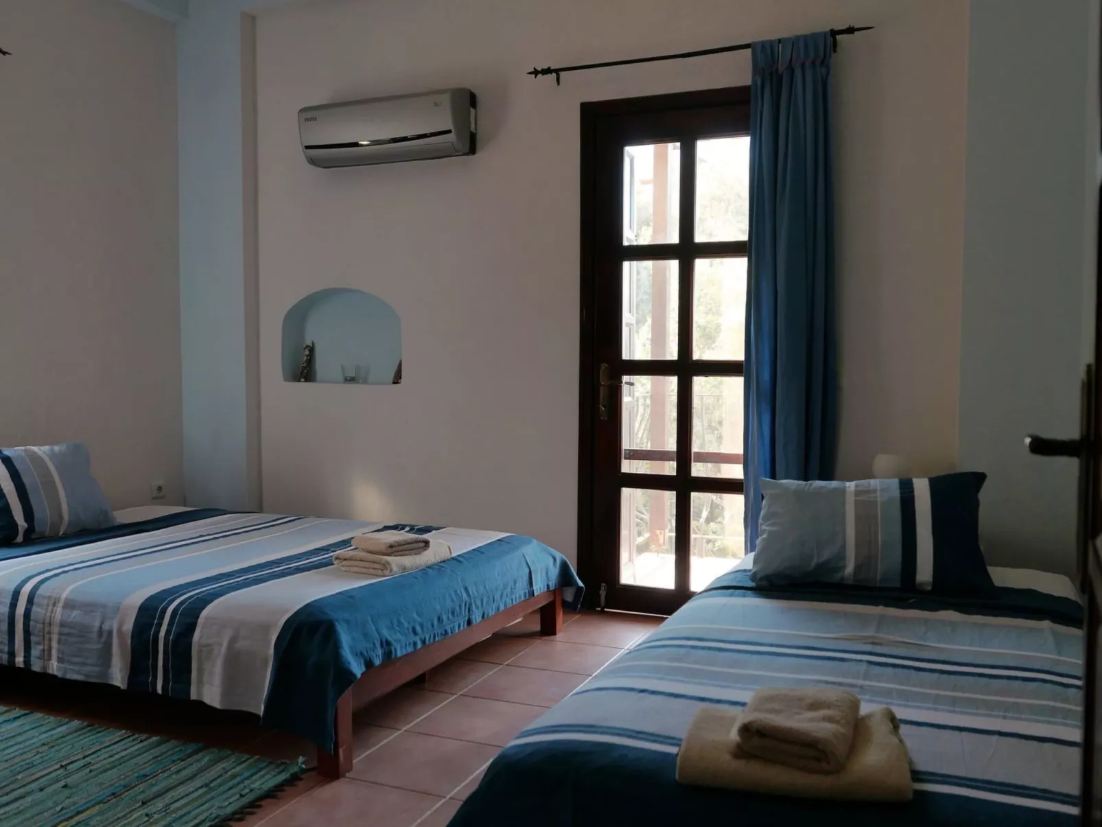 Rustikales Natursteinhaus an der Bucht von Kalkan-Binnen