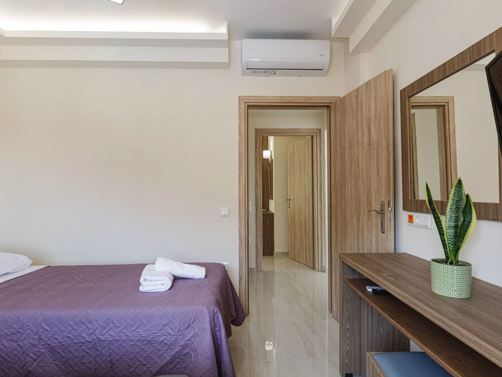 Haus in Vlichada mit tragbarem Barbecue-Image-tags.info