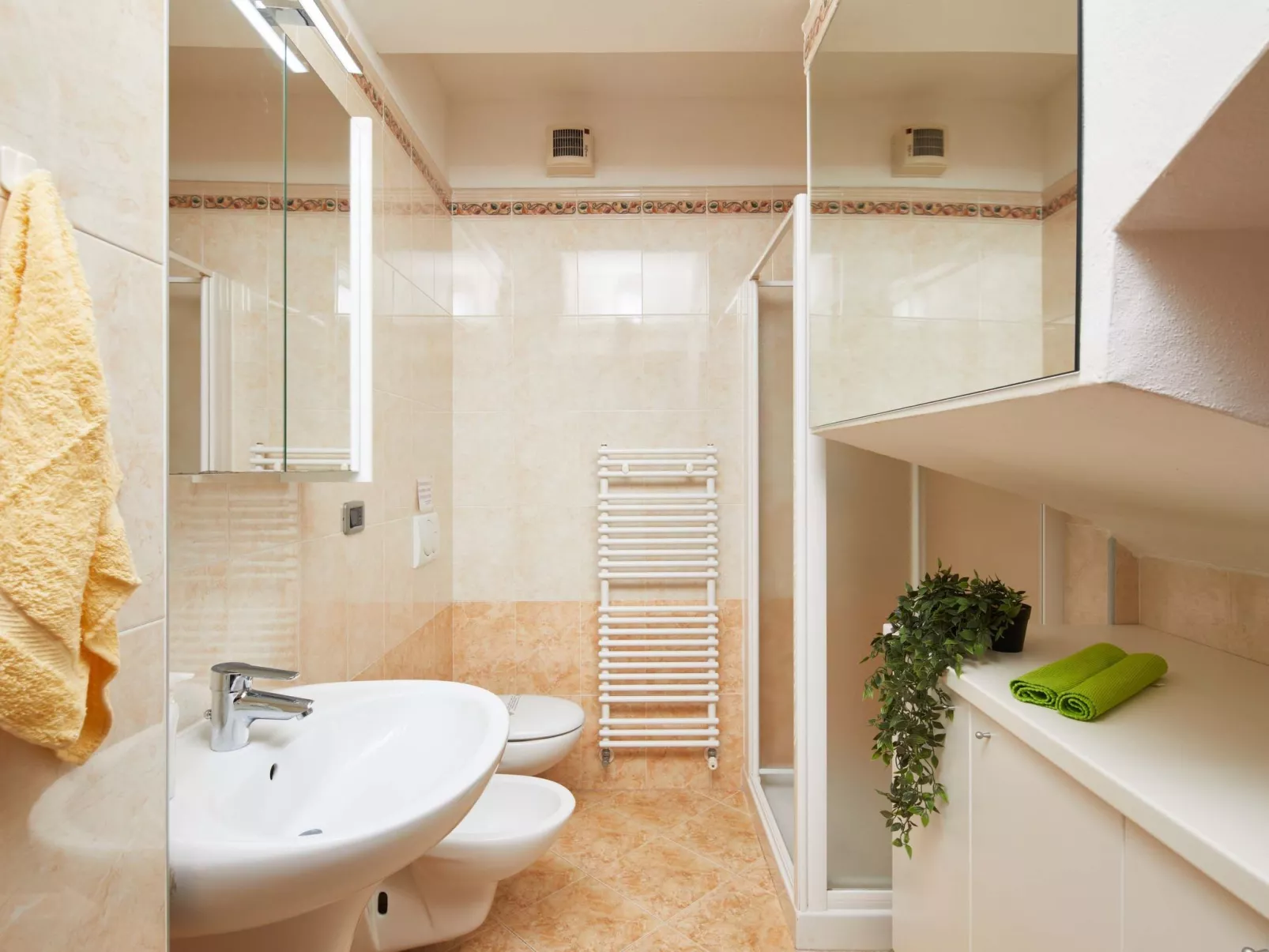 Luxus-Apartment mit Balkonen BV3-Binnen