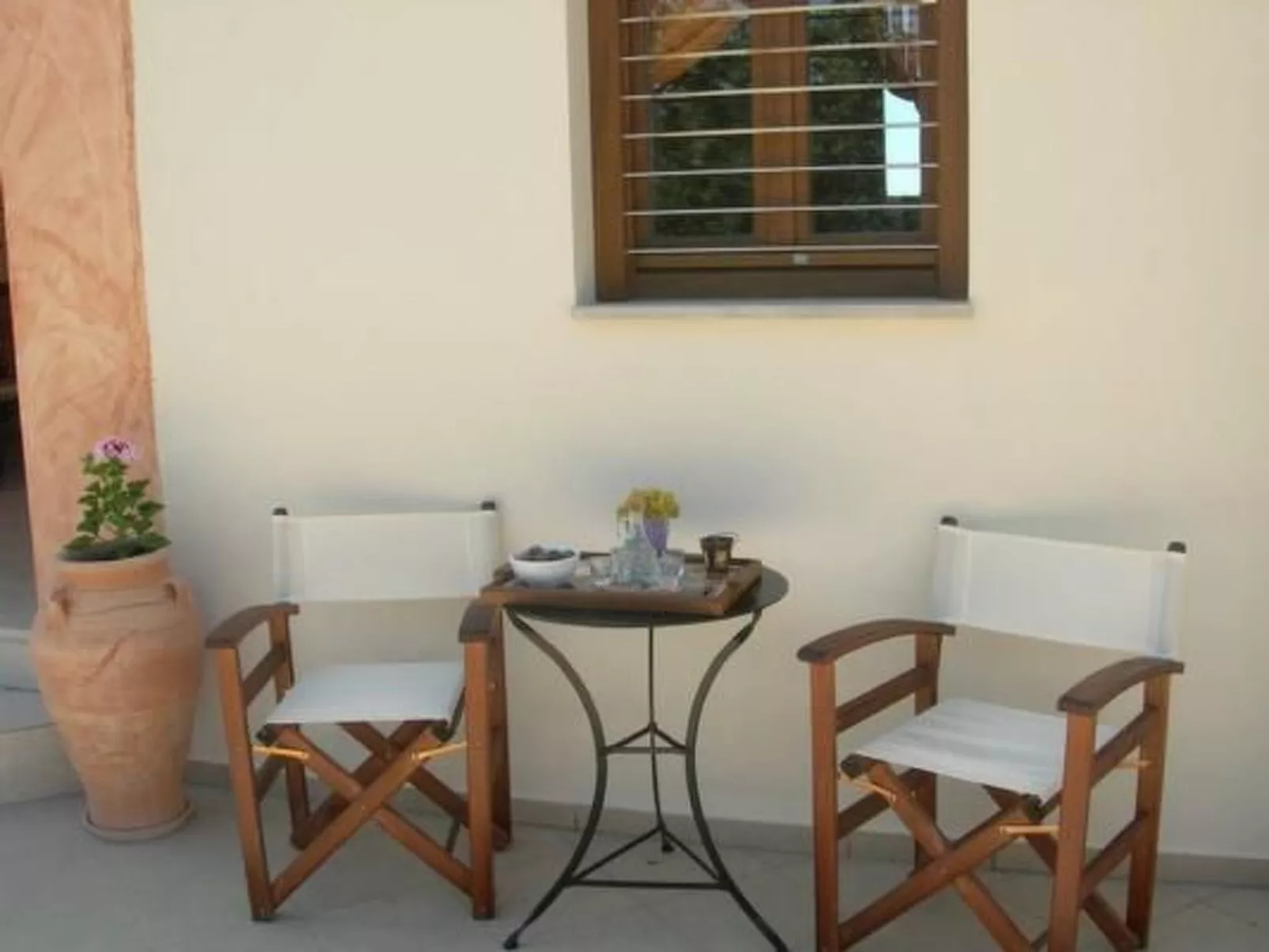 Angenehmes Haus mit Grill, Pool und Terrasse-Binnen