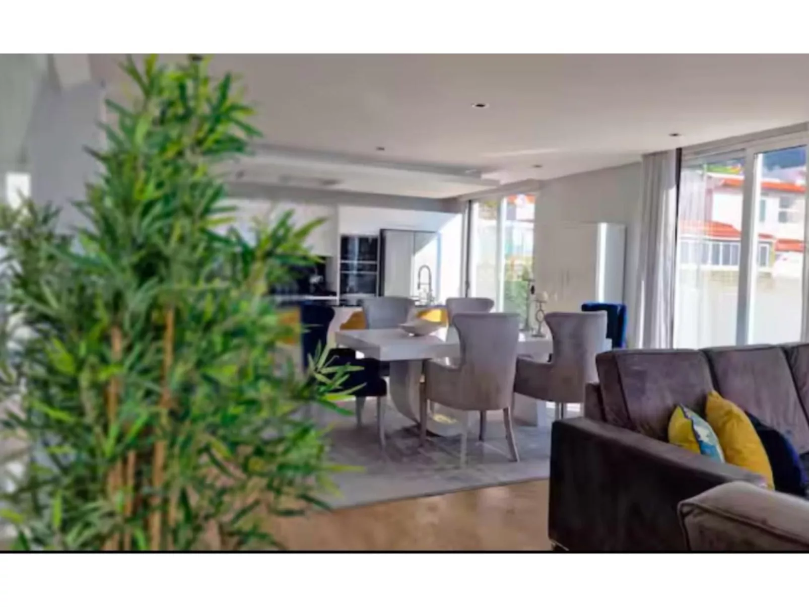 Ferienvilla "Villa Paradise Palms"-Image-tags.info