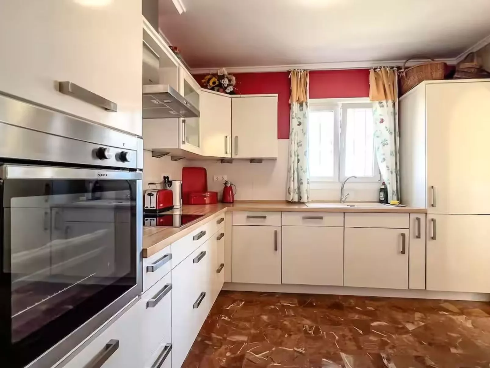 Bezaubernde Villa-Image-tags.info