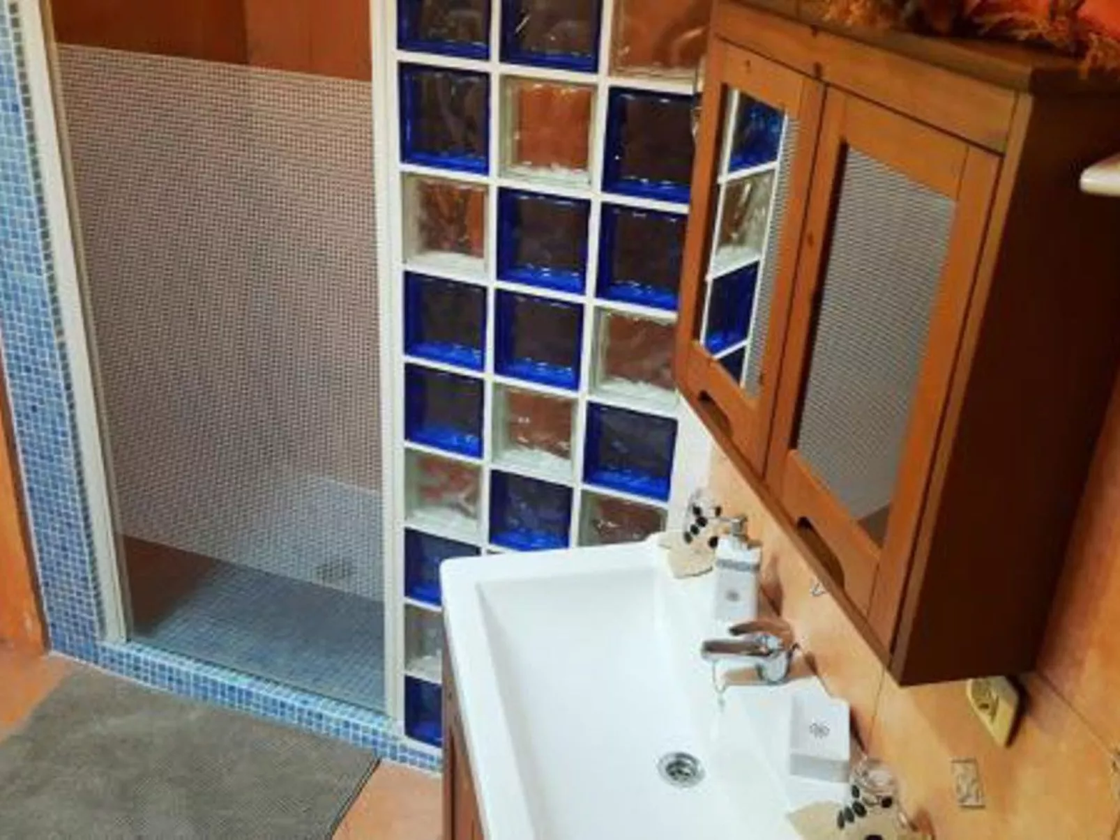 Haus mit Pool und Grill auf Teneriffa-Image-tags.info