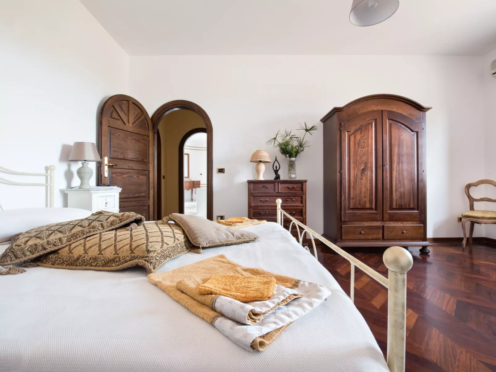 Villa Maya' Anwesen mit Infinity Pool-Binnen