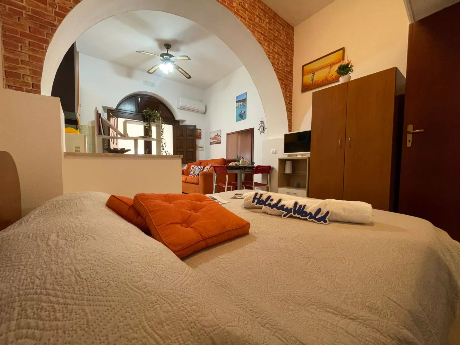 Lina Torre Pali von Holiday World-Image-tags.info