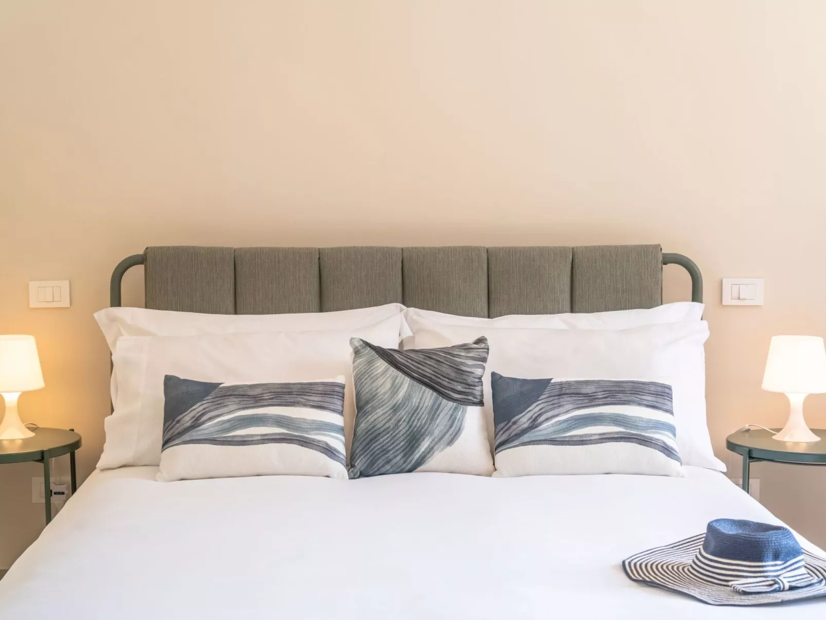 Die Orange und der Goldfisch-Binnen