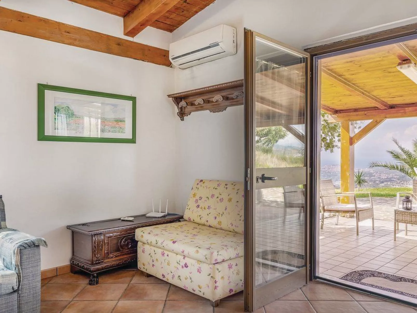 Chalet 'Panorama' mit Infinity-Pool-Binnen