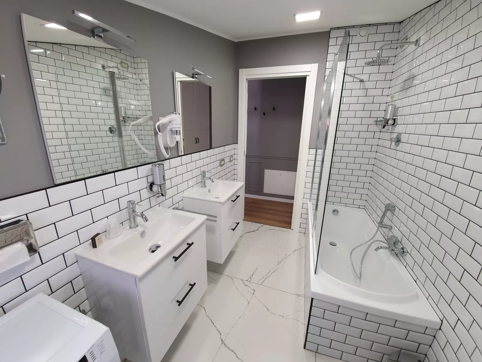 Nette Wohnung in Sottomarina mit Terrasse-Binnen