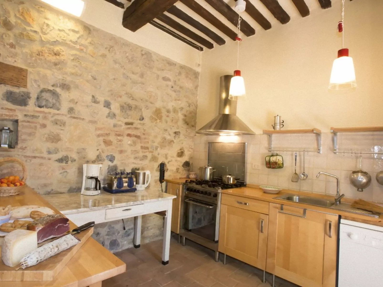 Ihr Zuhause in der Ferne - Binnen