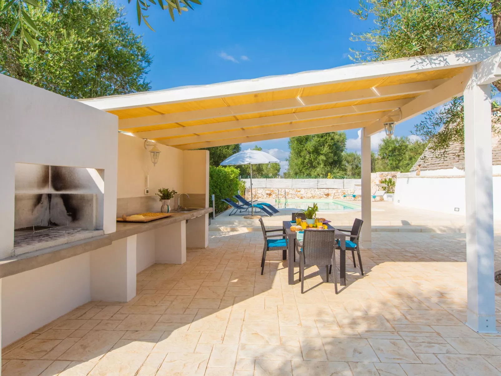 TRULLO  mit pool OSTUNI: Kostenlos: Bettwäsche und Handtücher, 2 Fahrräder, 1 H-Binnen