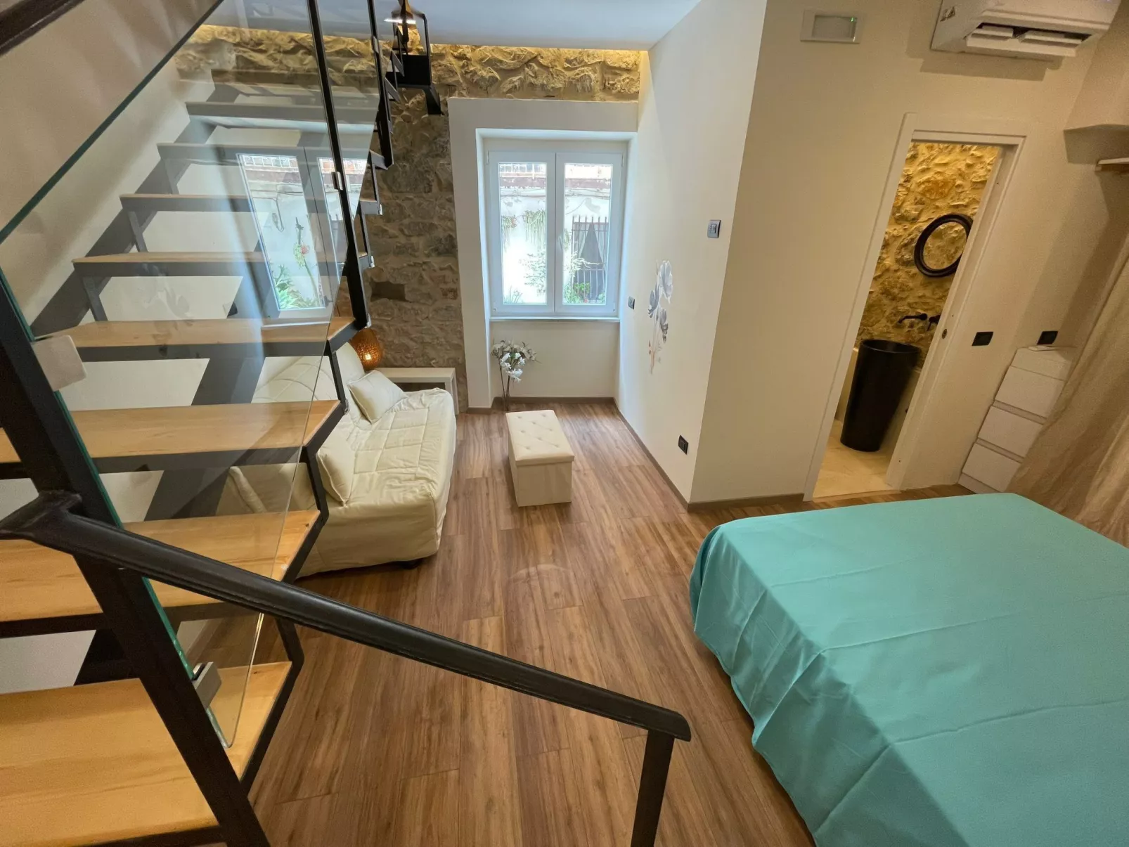 Wohnung 'Irda Style House-Binnen