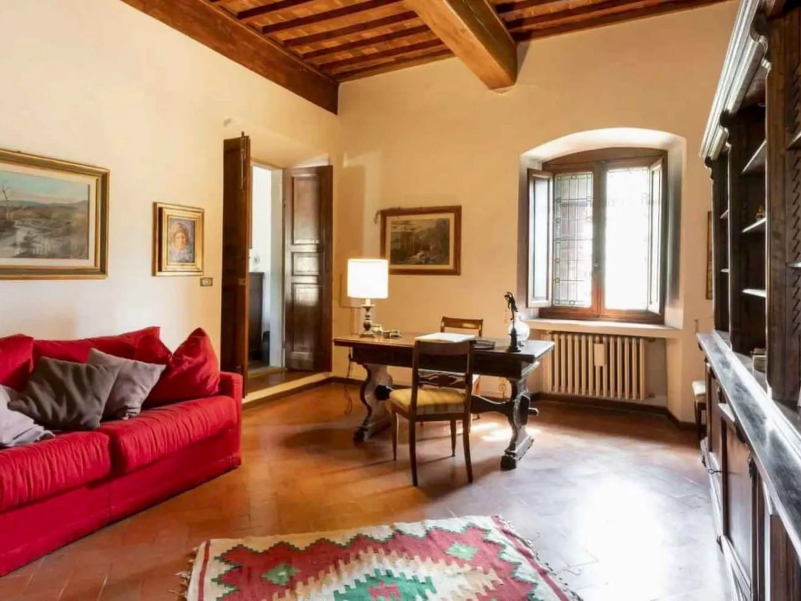 Wunderschöne Villa mit atemberaubender Aussicht und privatem Pool-Image-tags.info