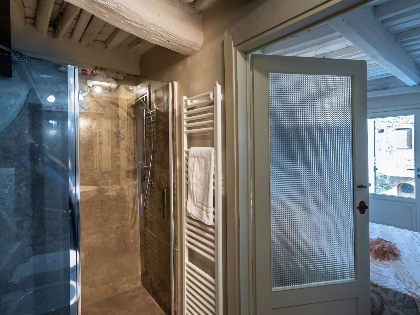 Charmantes Haus Casa Collodi-Binnen