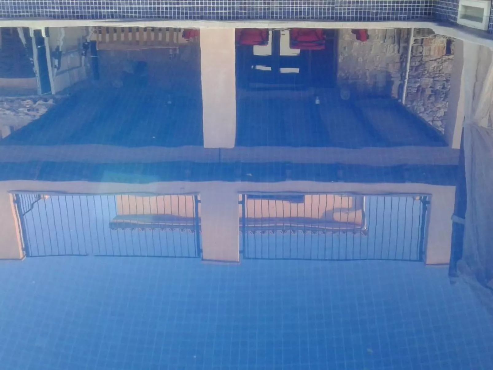 Freistehendes Landhaus mit Schwimmbad-Image-tags.info