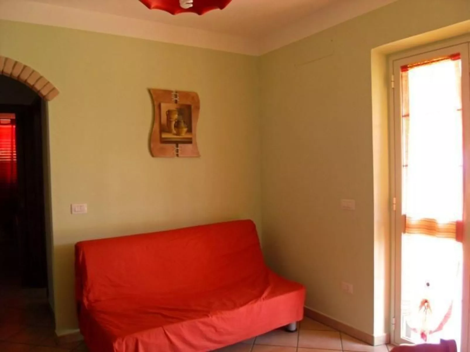 Villa im Grünen mit Schwimmbad, in der Nähe des Meeres-Image-tags.info