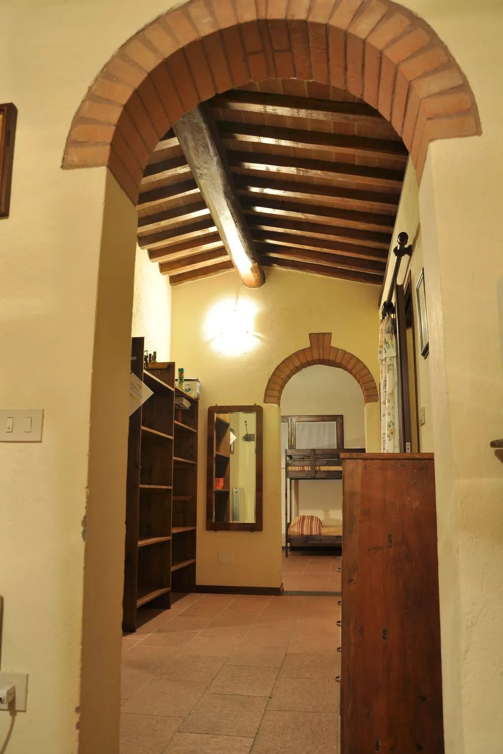 Pfirsichhaus mit Schwimmbad, Jacuzzi und privatem Garten-Binnen