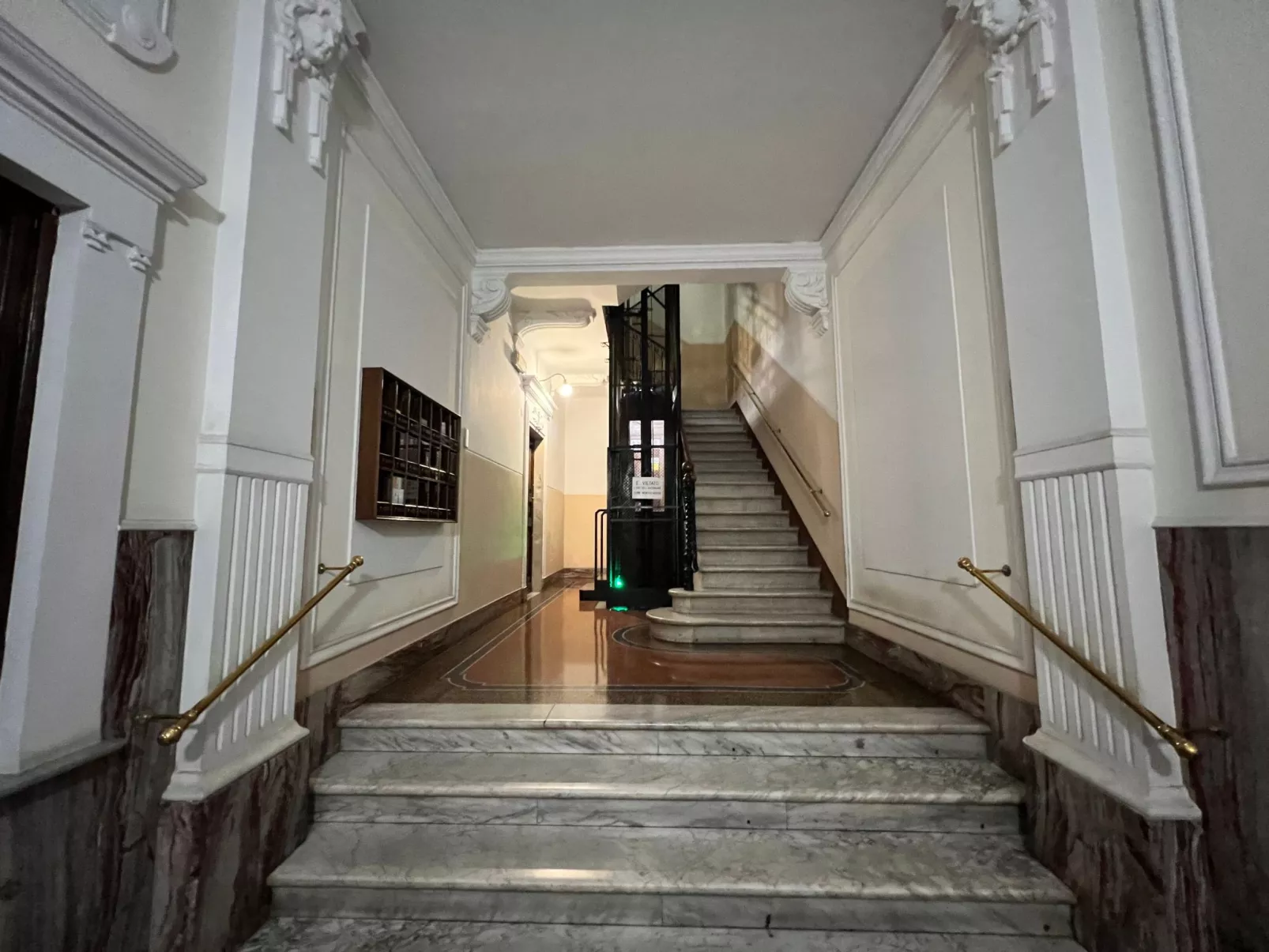 'La Superba' mit Balkon-Binnen