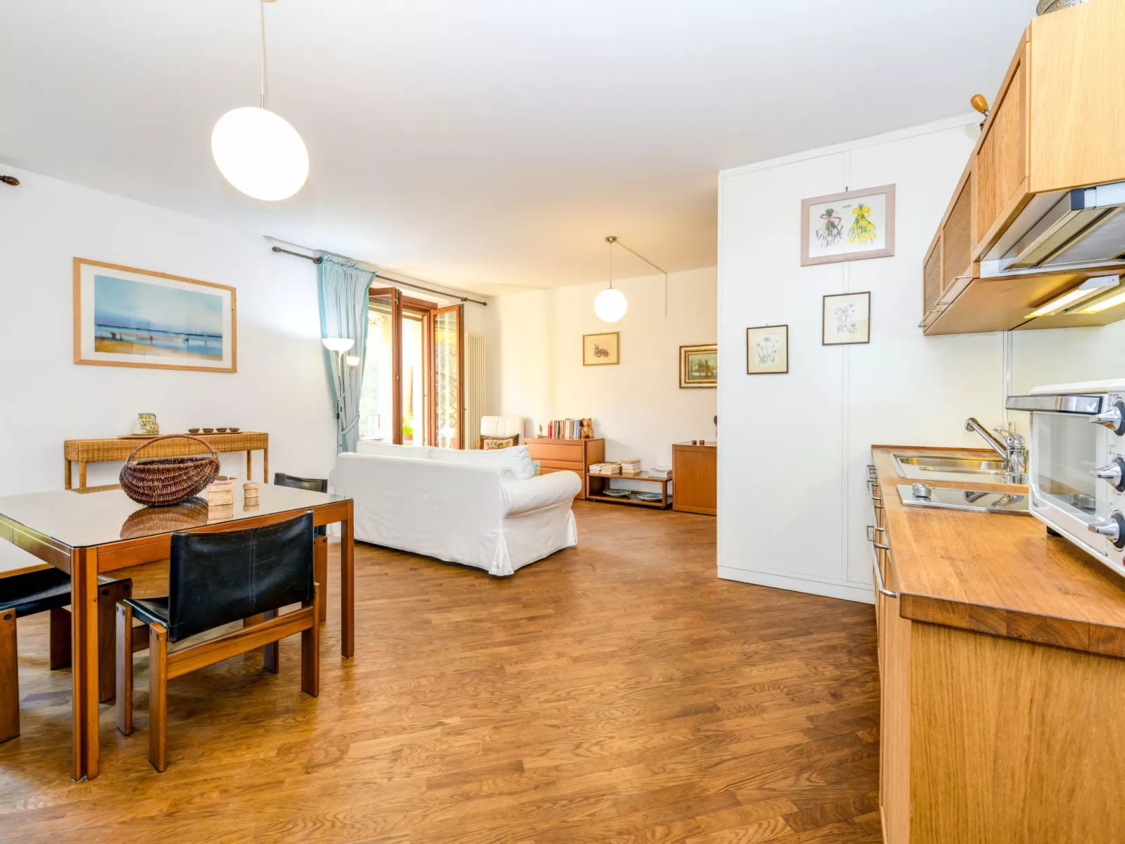 'Silvia2' mit privatem Balkon-Binnen