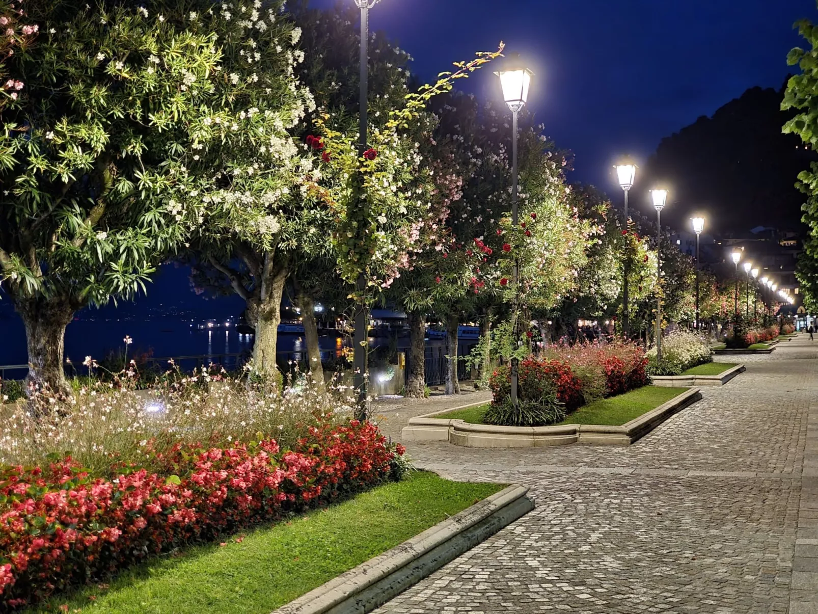 Ein-Zimmer-Wohnung 'Casa Valery' mit Wasserblick-Buiten