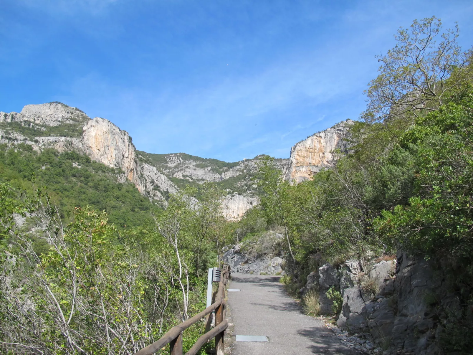 Villa Angela 1 by Holiday World-Omgeving