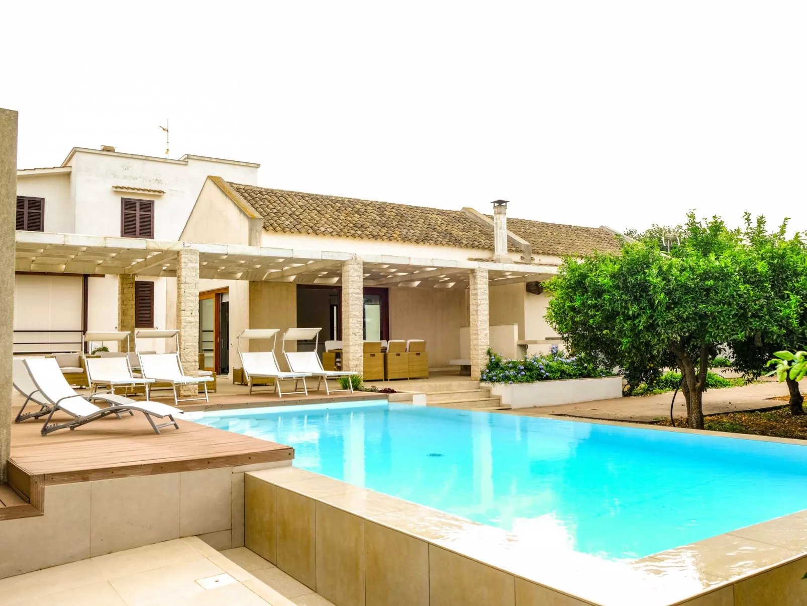 Ferienvilla "Barbara" mit eigenem Pool-Buiten