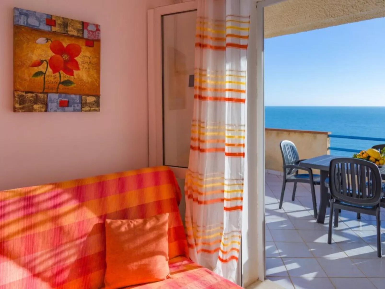 Ruhige Ferienwohnung in Sciacca mit Grill und Terrasse und Meerblick-Binnen