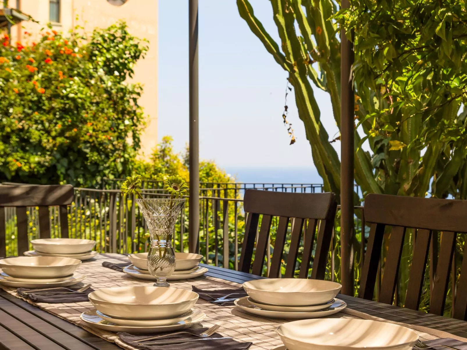 Villa Battiato - Haus n Pool-Binnen