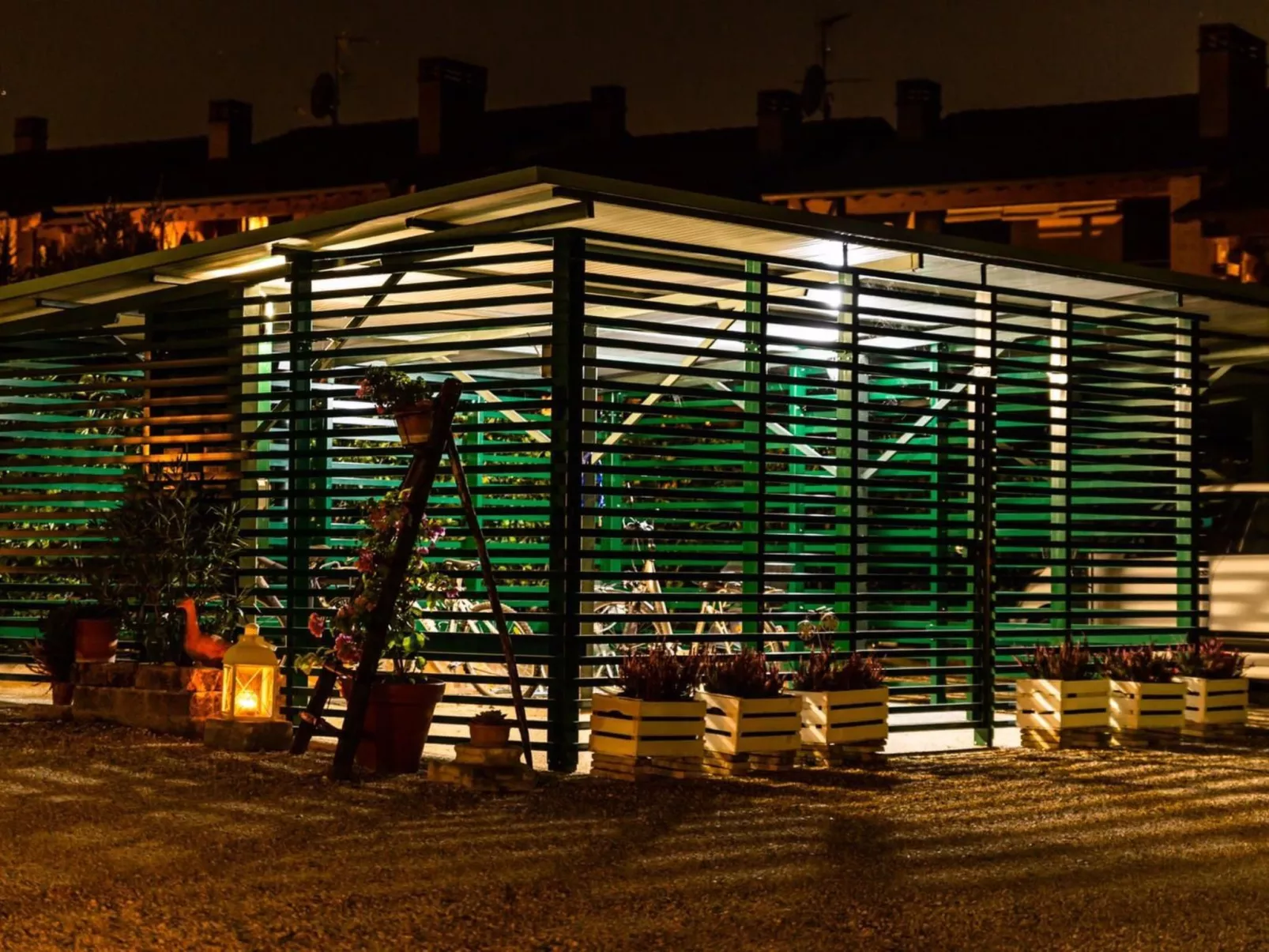 Wohnung mit Gemeinschaftspool-Buiten