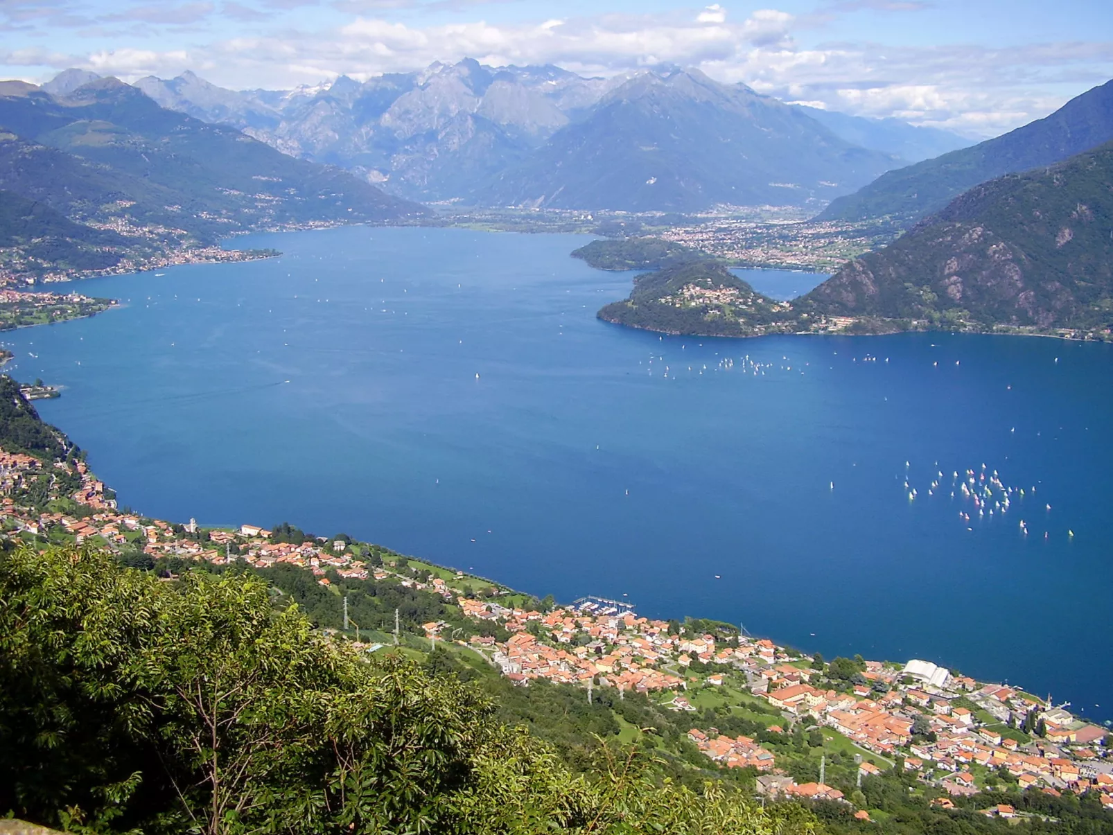 Wohnung Annetta mit Sicht auf See und Berge 75 m²-Omgeving