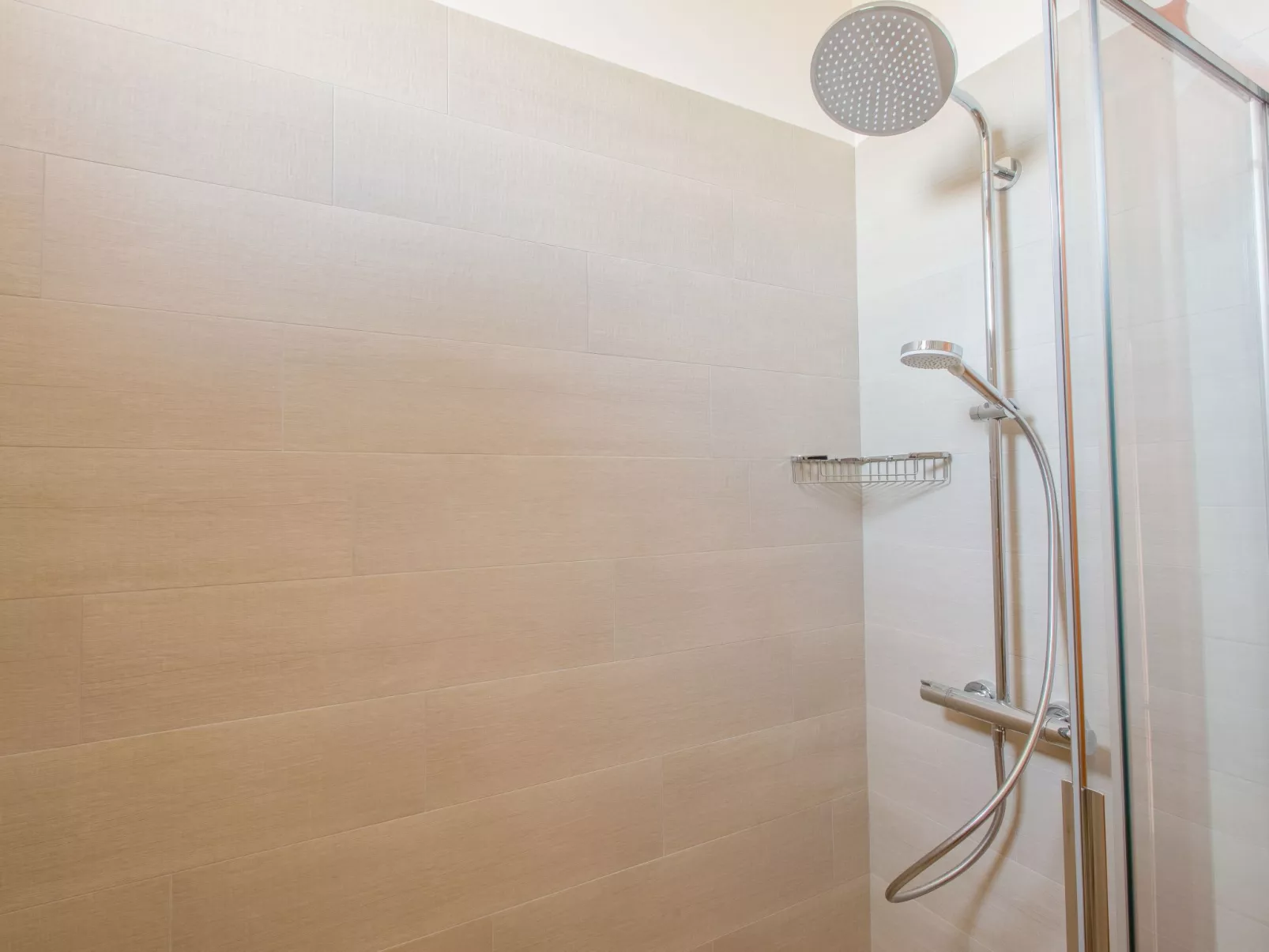 Die Wolke auf den Pedalen-Binnen