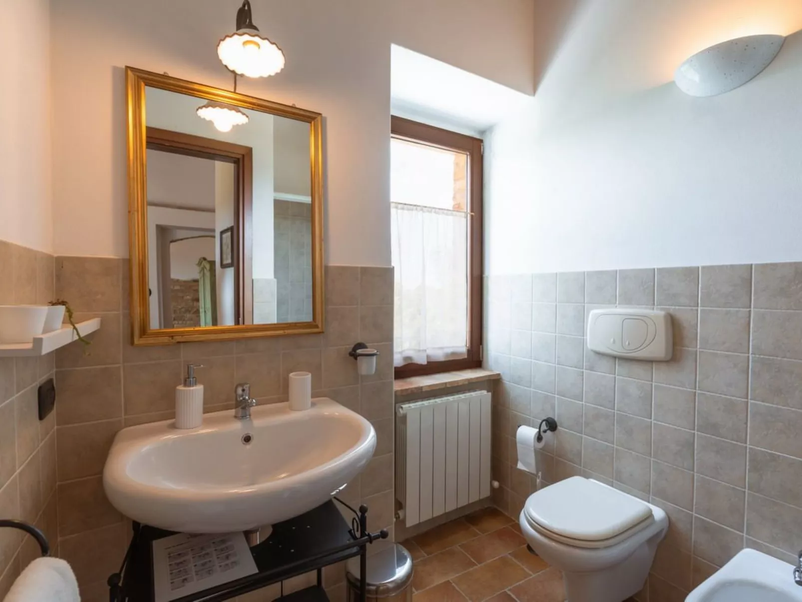 Villa mit privatem Pool und Wellnessbereich-Image-tags.info