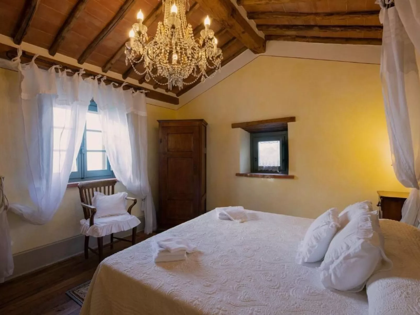 Wohnung in Cortona mit Terrasse, Garten und Grill-Binnen