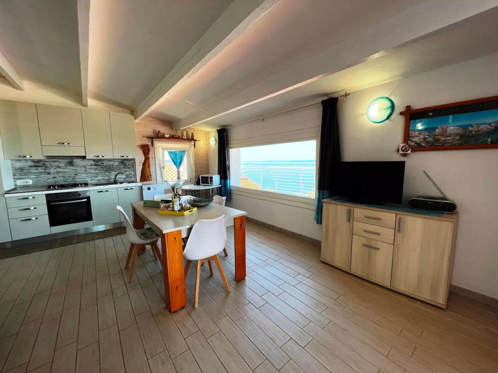 Schöne und private Wohnung am Meer - Image-tags.info