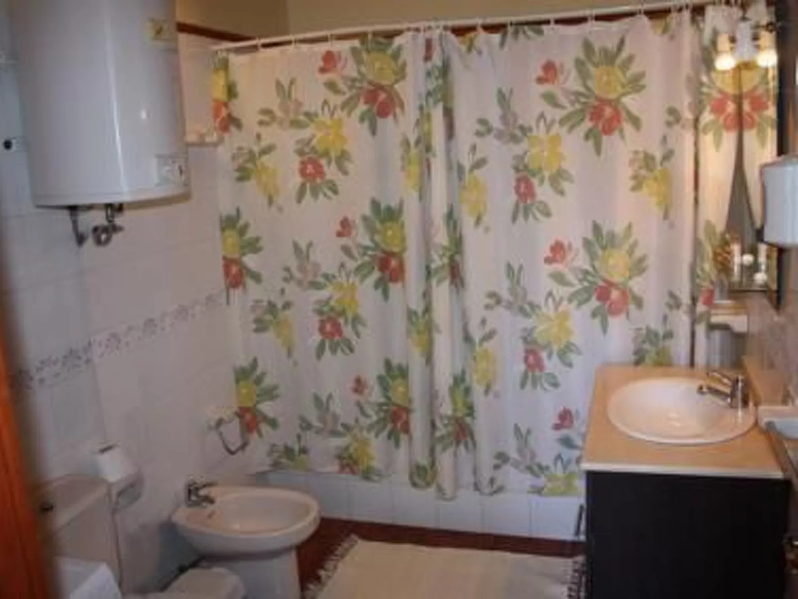 Ländliches Haus mit herrlichem Blick auf das Meer und das Tal.-Binnen