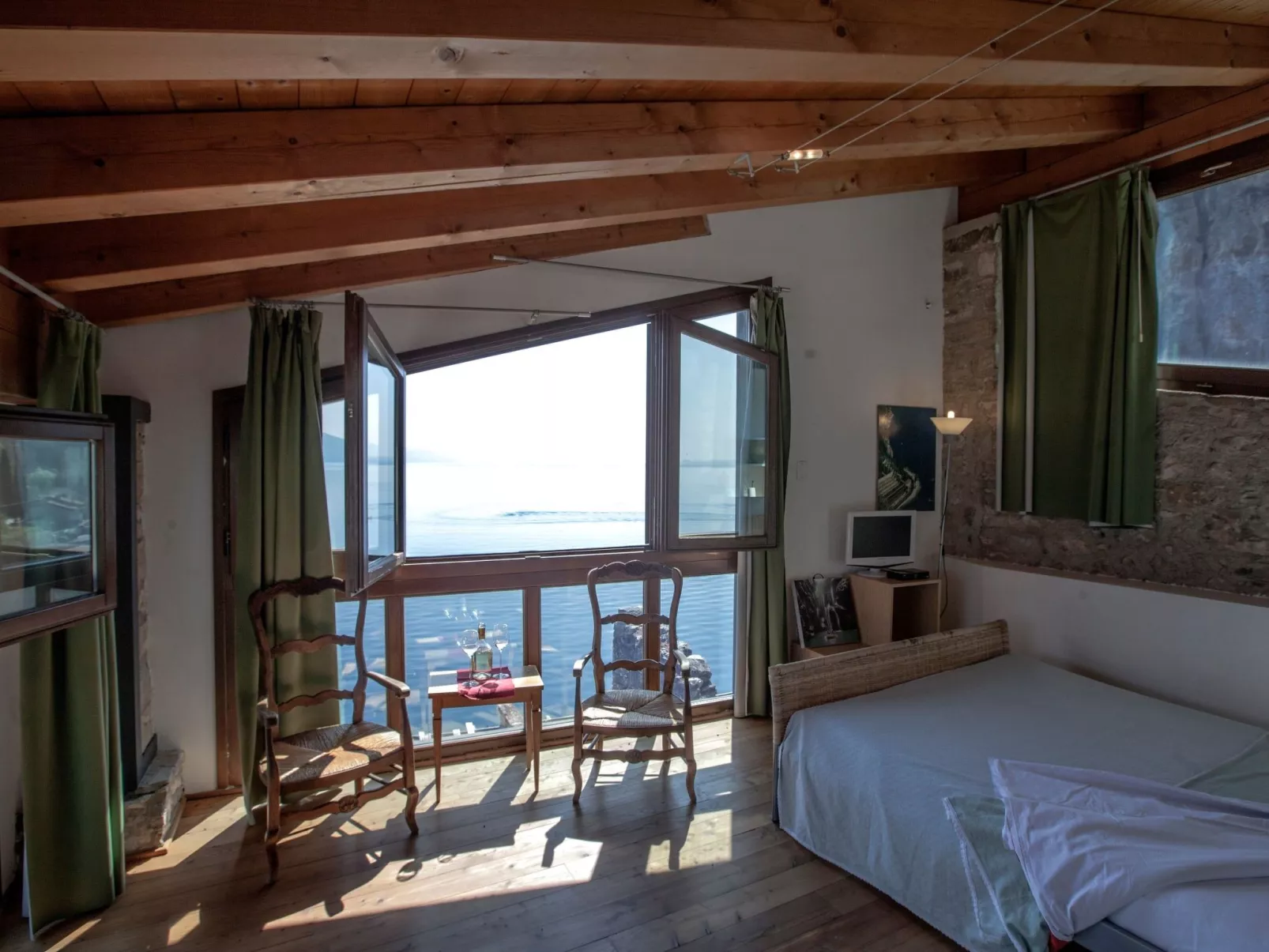 Clementina Romantisches Appartement mit Seeblick-Binnen