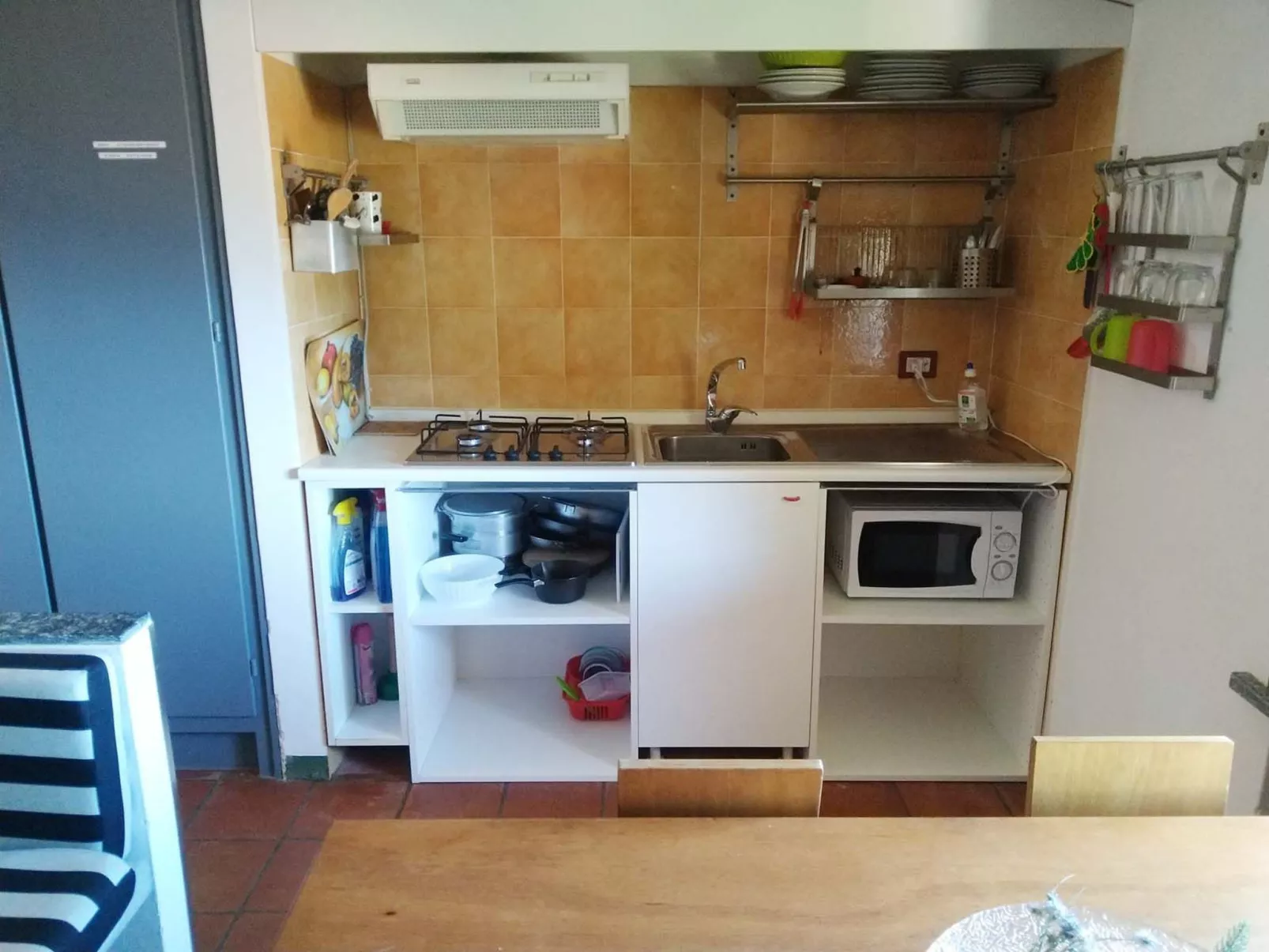 In einer Villa mit Garten und Blick auf den Gardasee-Binnen