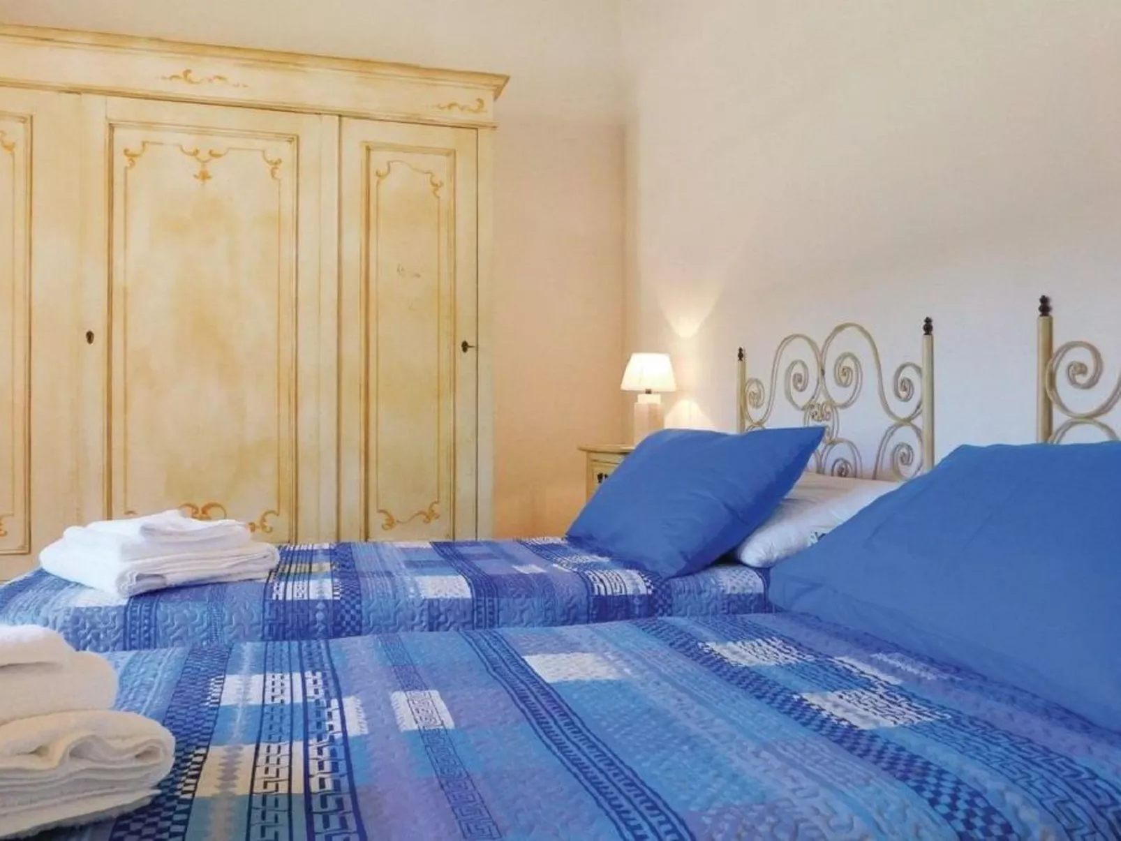 Badia Vecchia-Image-tags.info